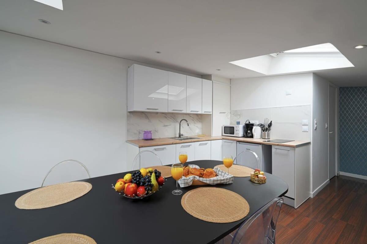 ורסאי Magnifique Appartement A Pied Du Chateau מראה חיצוני תמונה